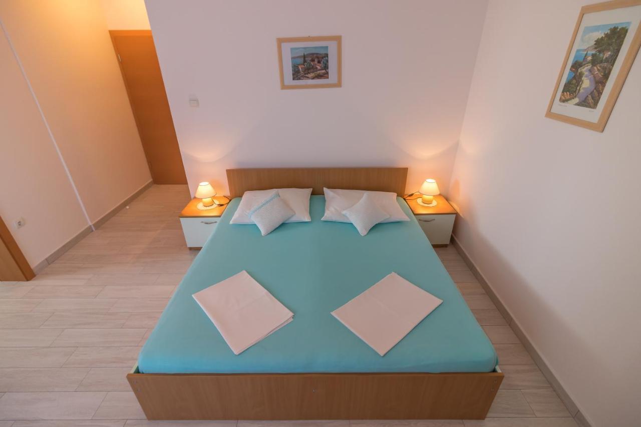 Katarina Apartments Rab Town Bagian luar foto