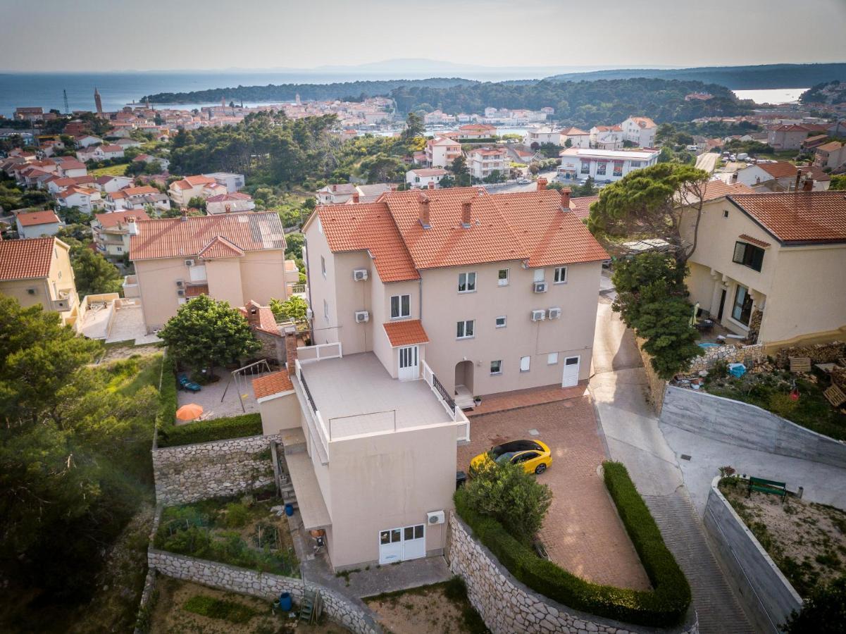 Katarina Apartments Rab Town Bagian luar foto
